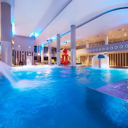 Vacationclub - Baltic Park Apartament F109 * 슈비노우이스쳬